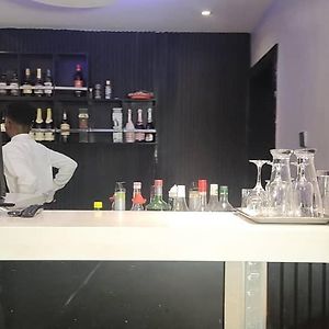 Triple Tee Luxury Hotel & Service Apartments Surulere